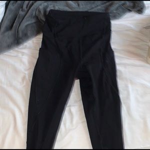 Lululemon black leggings
